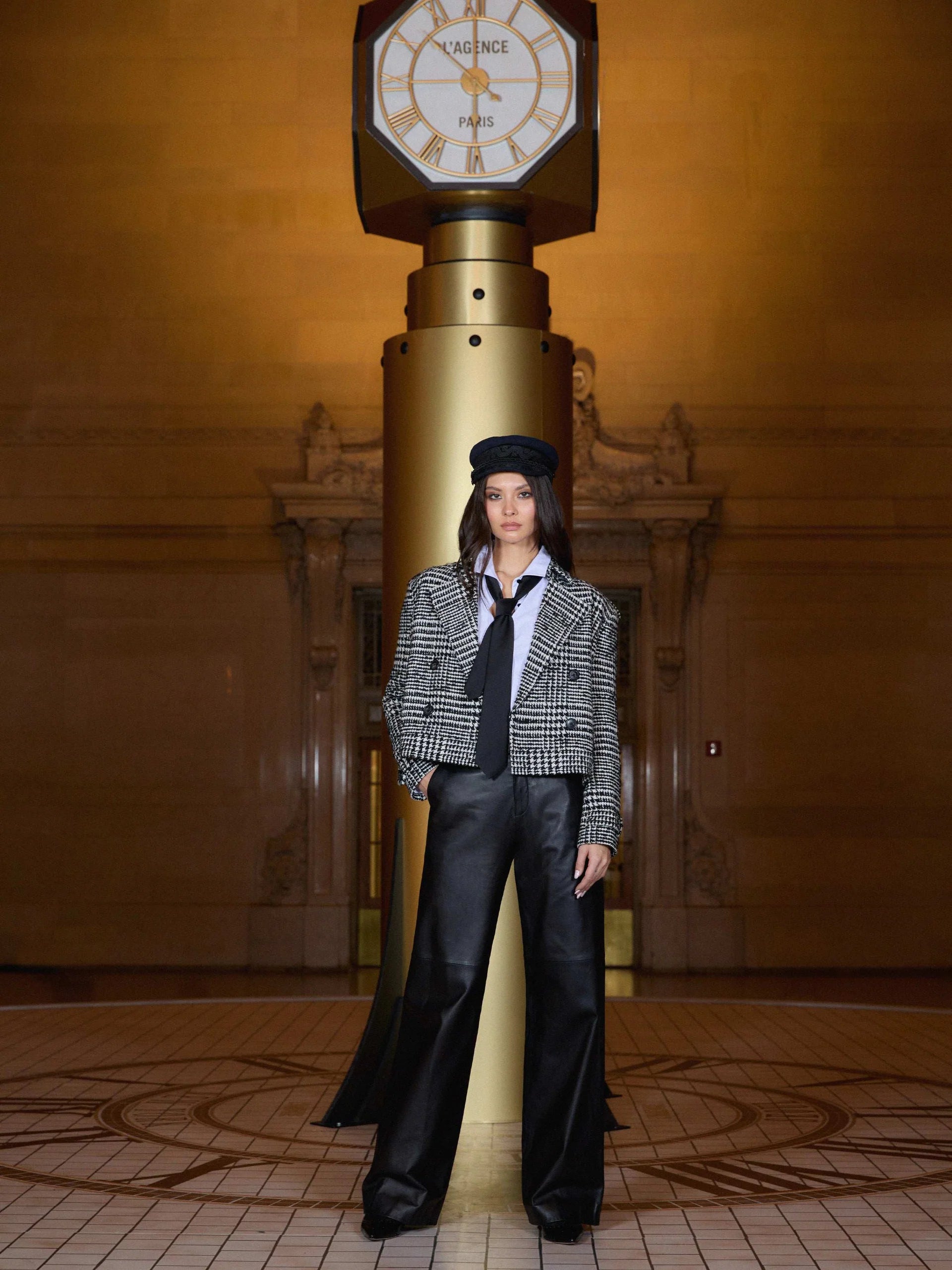 L'Agence Xoey Cropped Trench