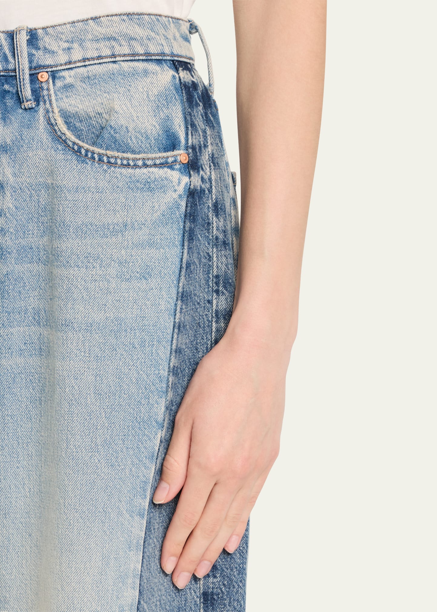 Mother Denim Pipe-Dream Button Sneak Fray