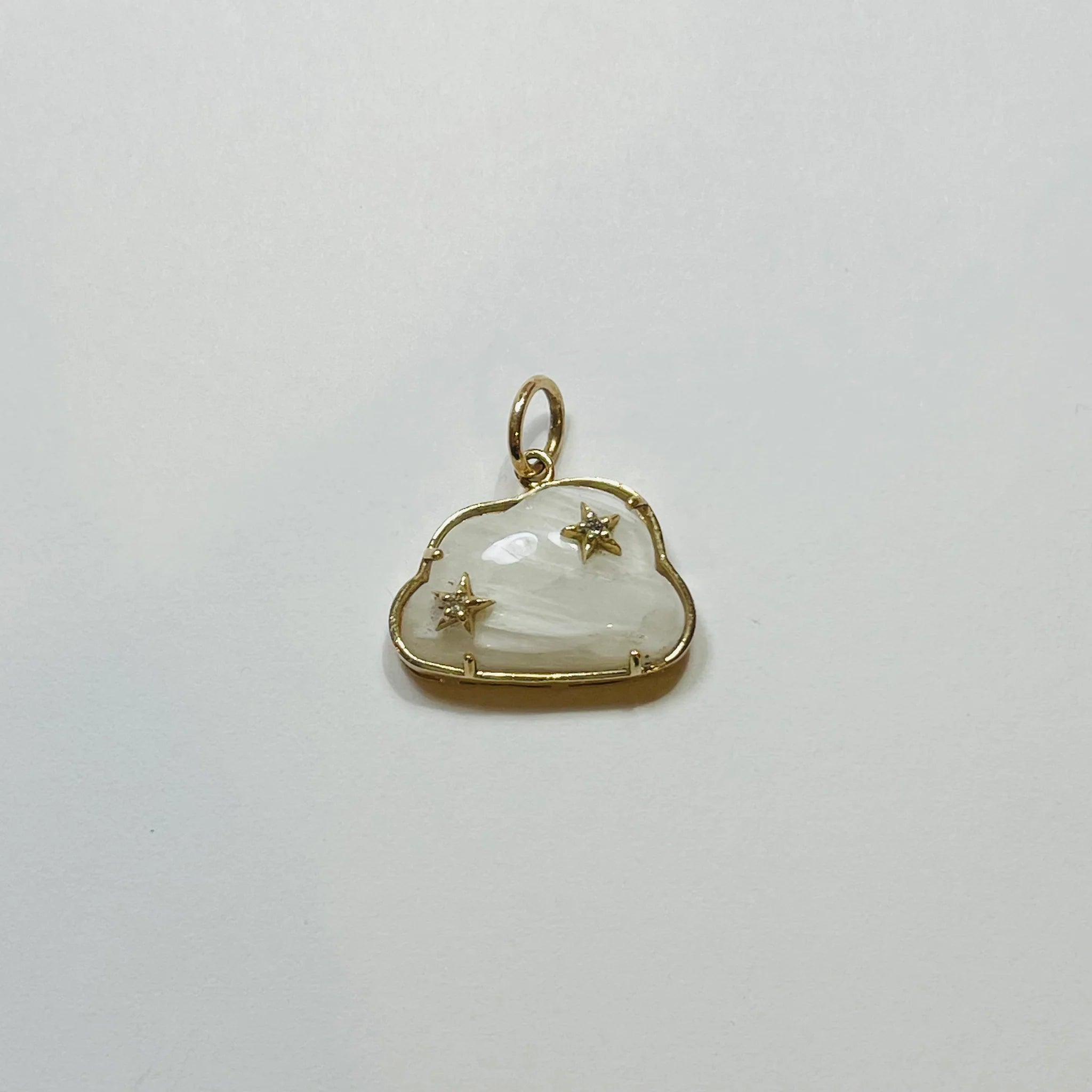 Theodosia Cloud Pendant - Quartz