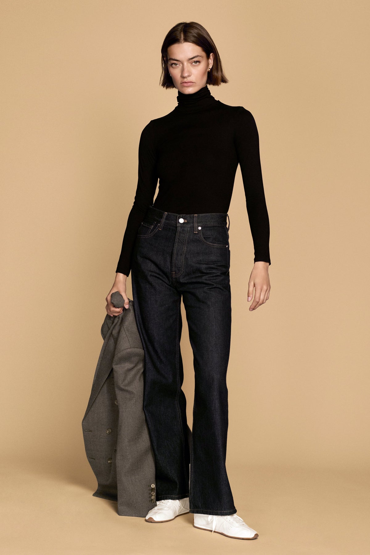 The Turtleneck in Black - WS