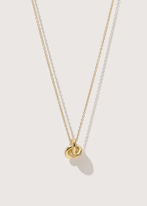 Otiumberg Long Knot Necklace - Gold